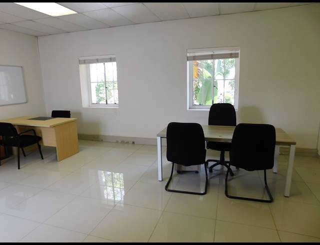 400M² OFFICE FOR SALE IN FERNDALE